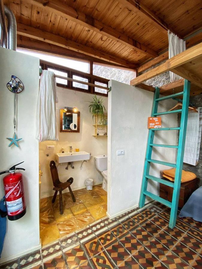 La Casita Azul * Caleta de Interian